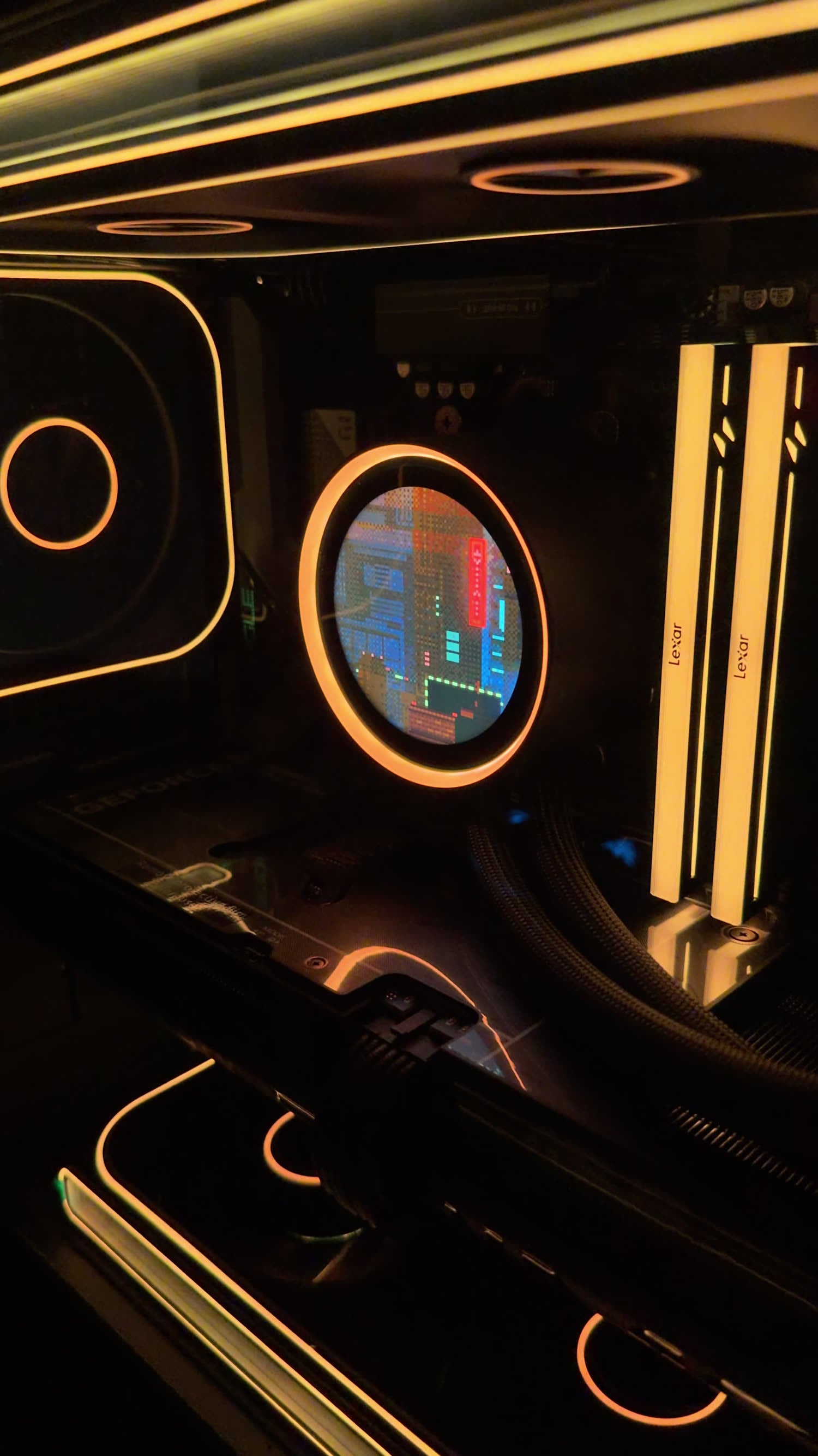 Side screen with live readouts